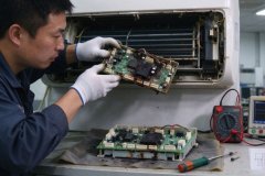 空调内机主板烧了修多少钱？修板与换板